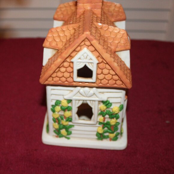 Vintage PartyLite Cape Cod Tealight House (PO517) - Picture 2 of 6